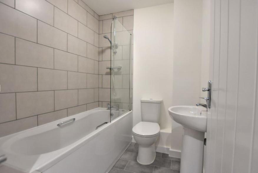 Didcot - Private Flat With Garden & Parking 08 Lägenhet Exteriör bild